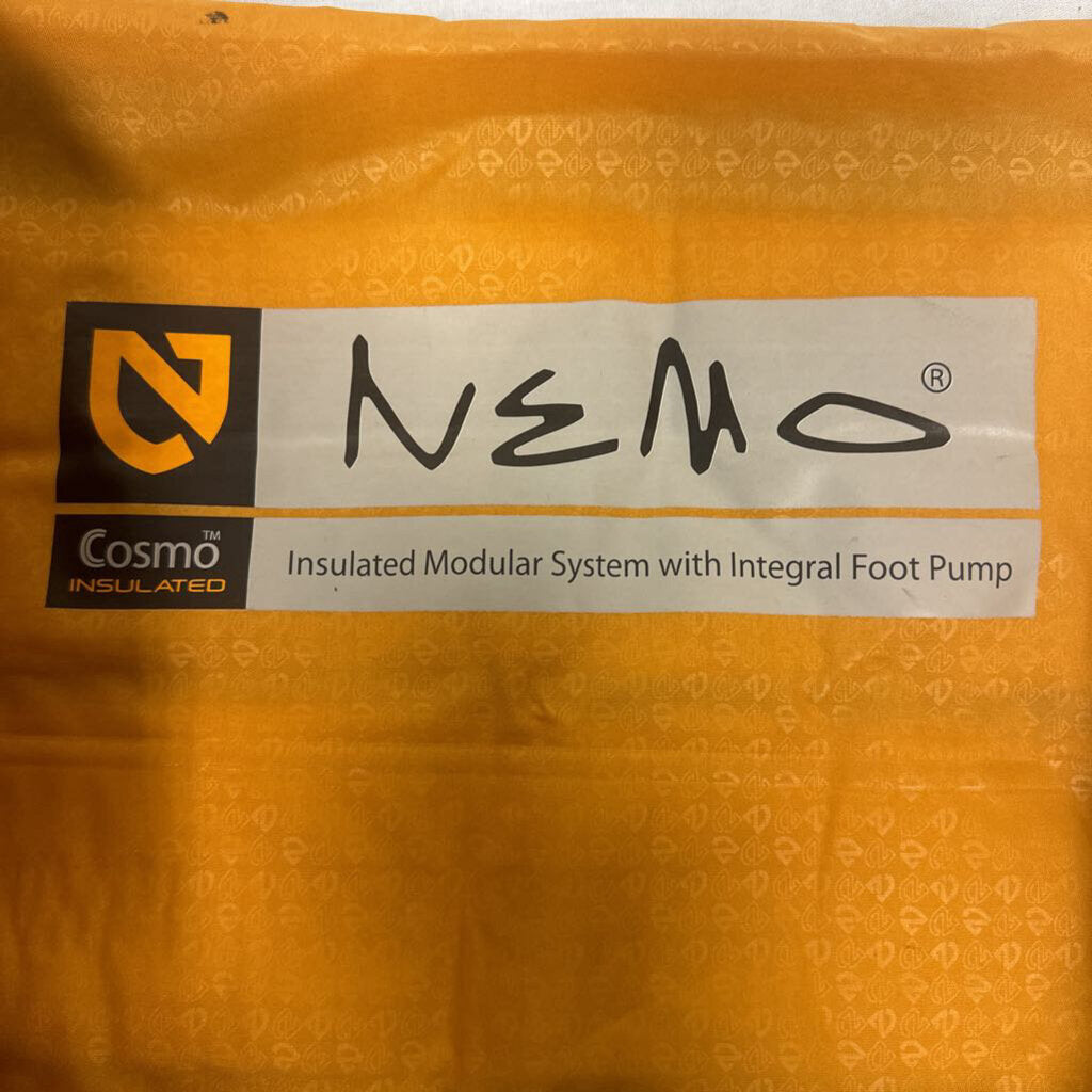 NEMO Cosmo™ Insulated Sleeping Pad with Integrated Foot Pump